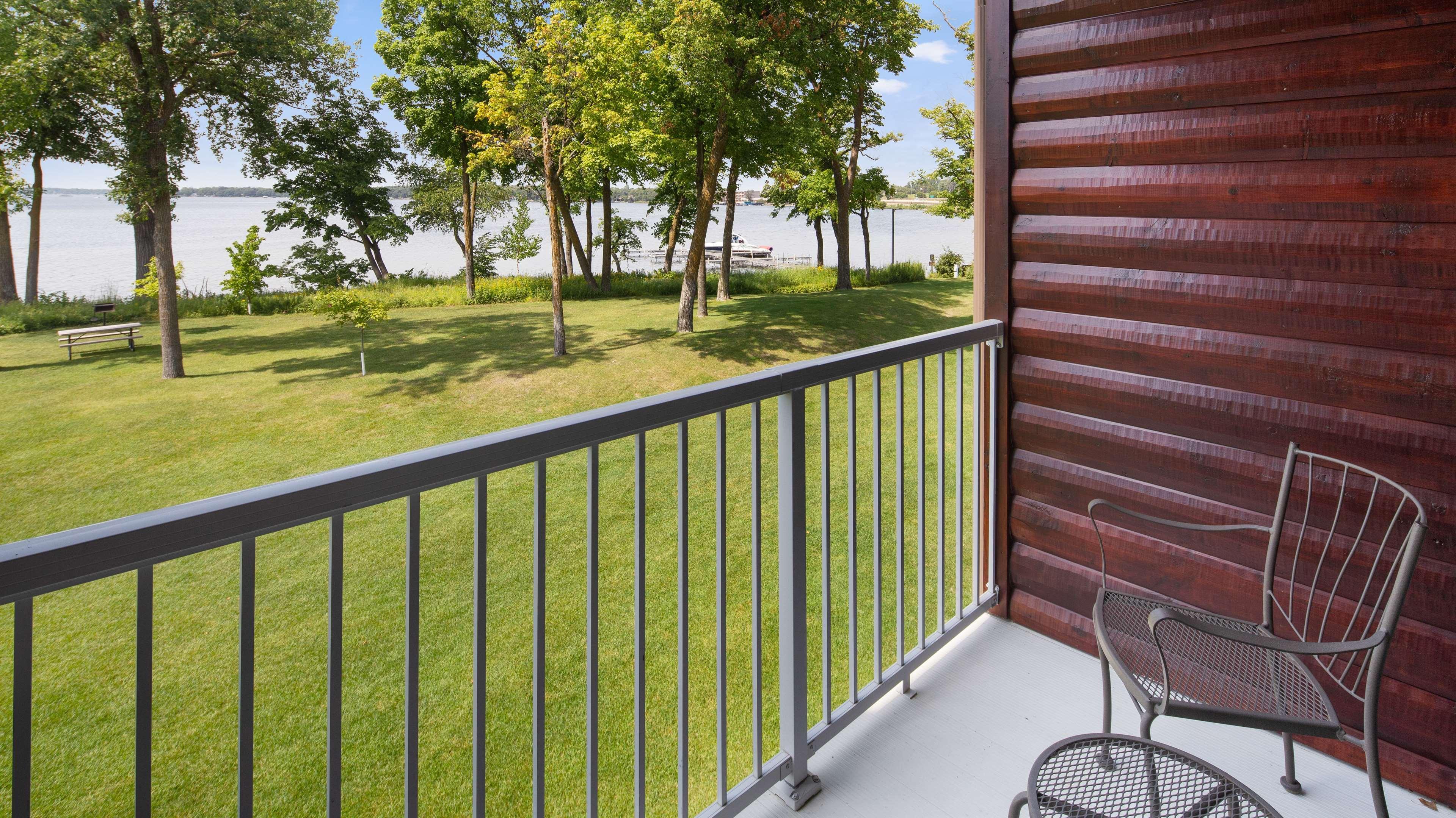 Best Western Premier The Lodge On Lake Detroit Detroit Lakes Luaran gambar