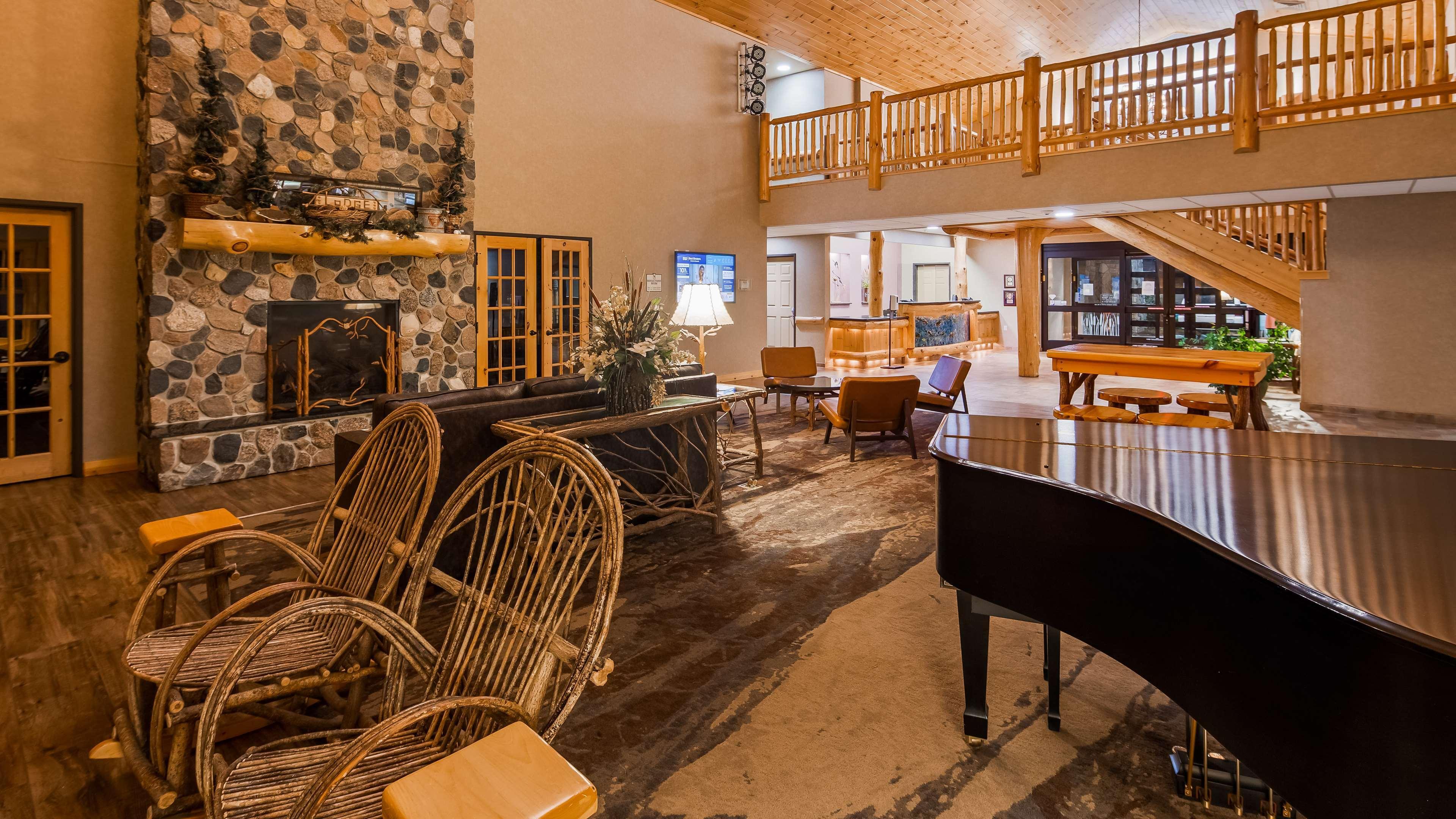 Best Western Premier The Lodge On Lake Detroit Detroit Lakes Luaran gambar